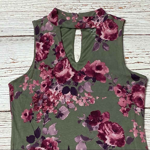 Francesca’s Alya River Floral Fit and Flare Halter Mini Dress in Dark Olive Sz M - Picture 7 of 16